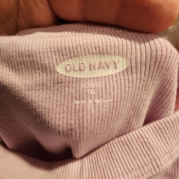 Old Navy lavender tank top - Picture 2 of 2